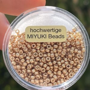 hochwertige japanische Miyuki Rocailles 2,2mm metallic gold